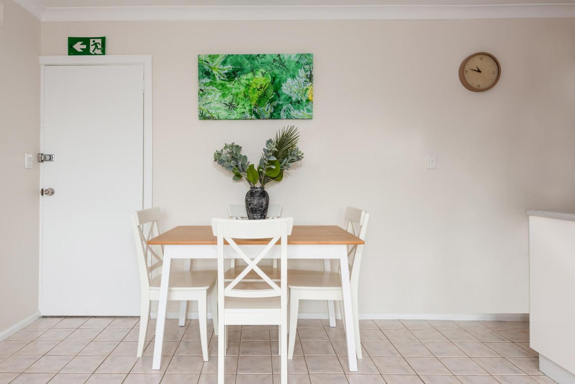 Bright & Comfortable 1br Unit In Trendy Brunswick!