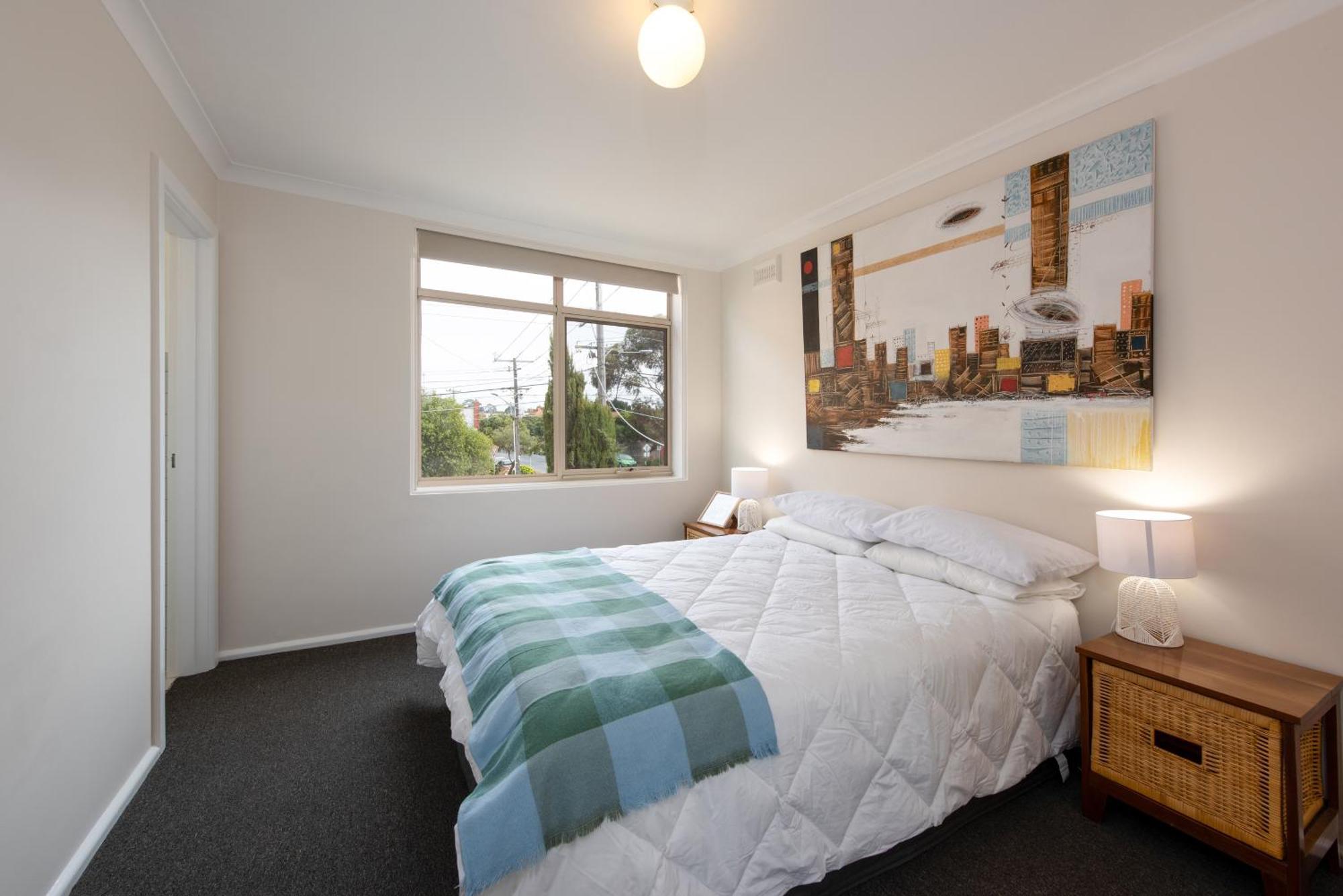 Bright & Comfortable 1br Unit In Trendy Brunswick!